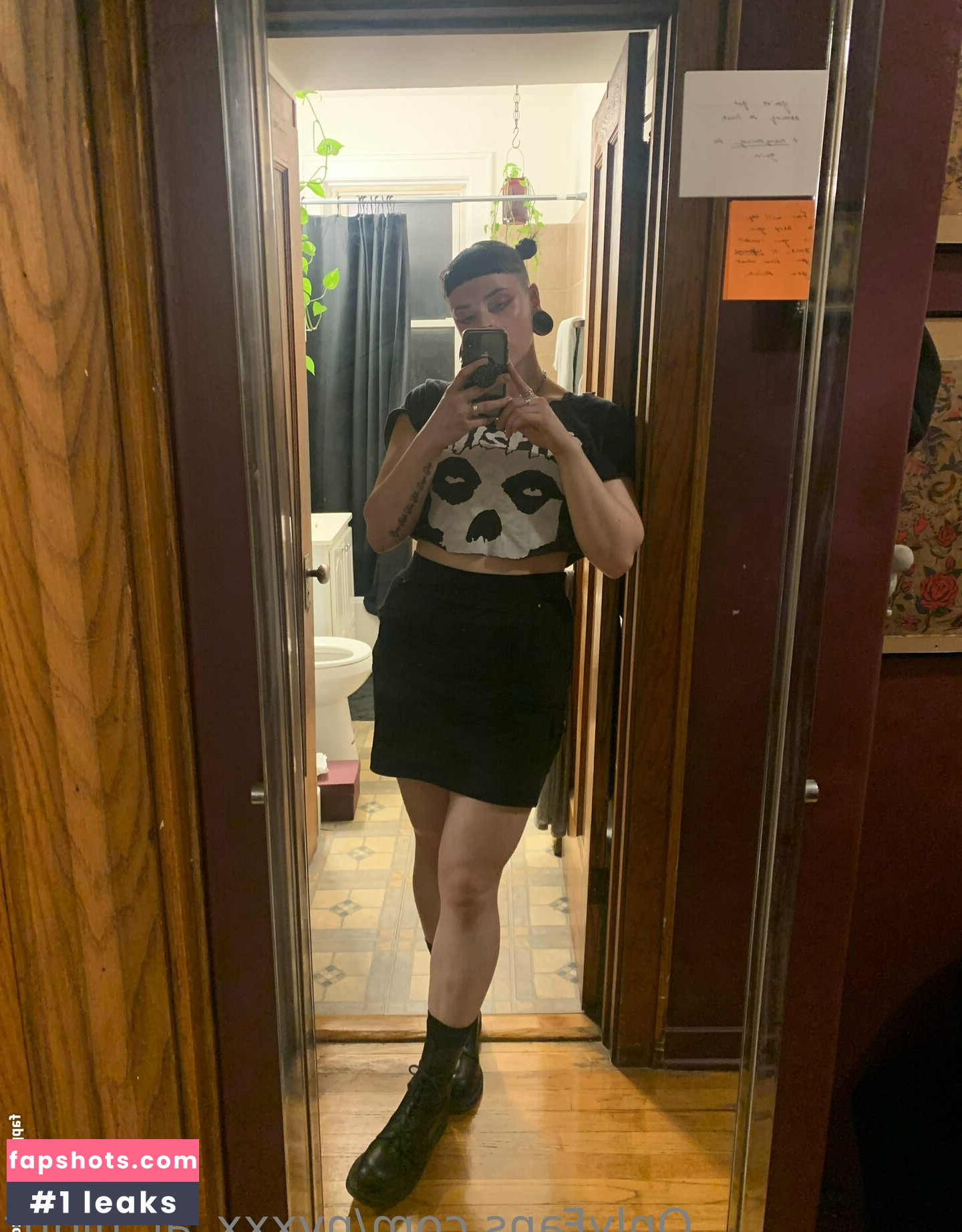 nyxxx_at_night gallery photo #44