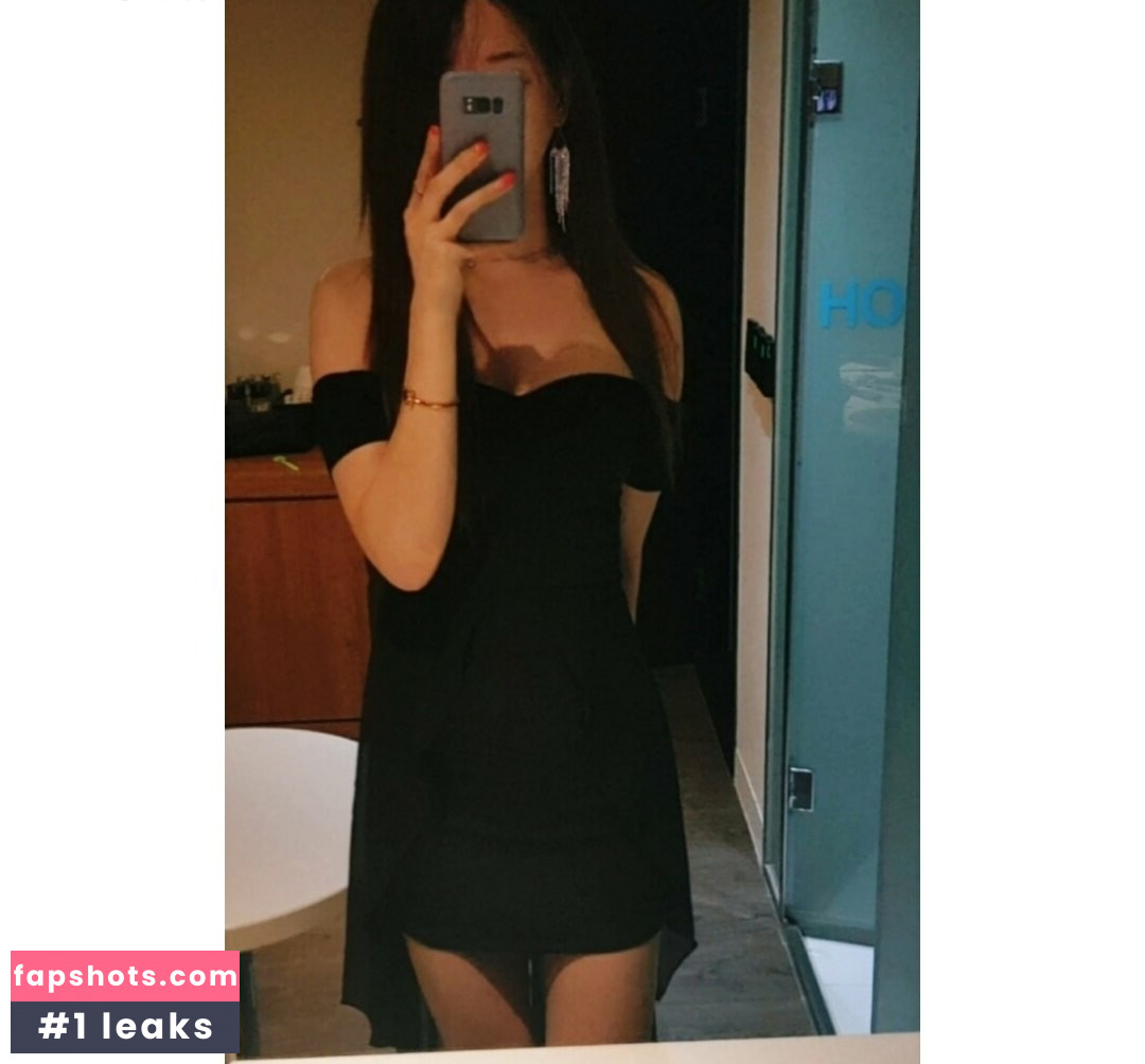 o9u2se3t1898vlb Nahé úniky fotek pouze od fanoušků #18 - Fapshots