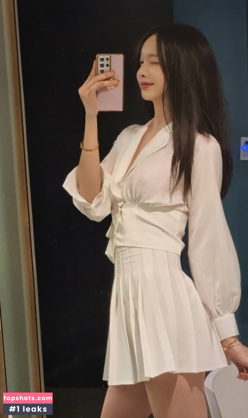 o9u2se3t1898vlb Nahé úniky fotek pouze od fanoušků #22 - Fapshots