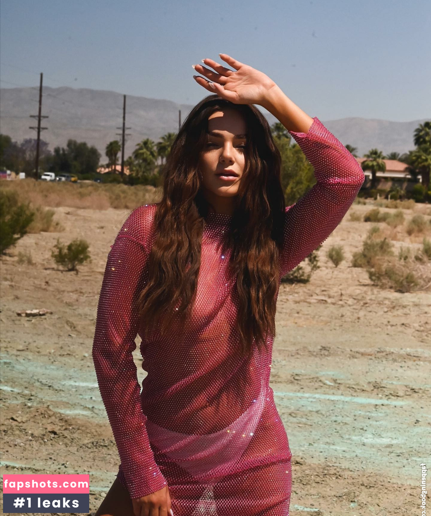 Oana Gregory gallery photo #58