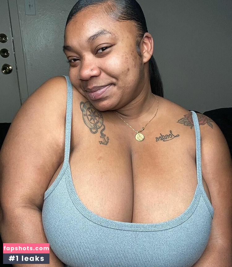 OceanRene nude babe gallery