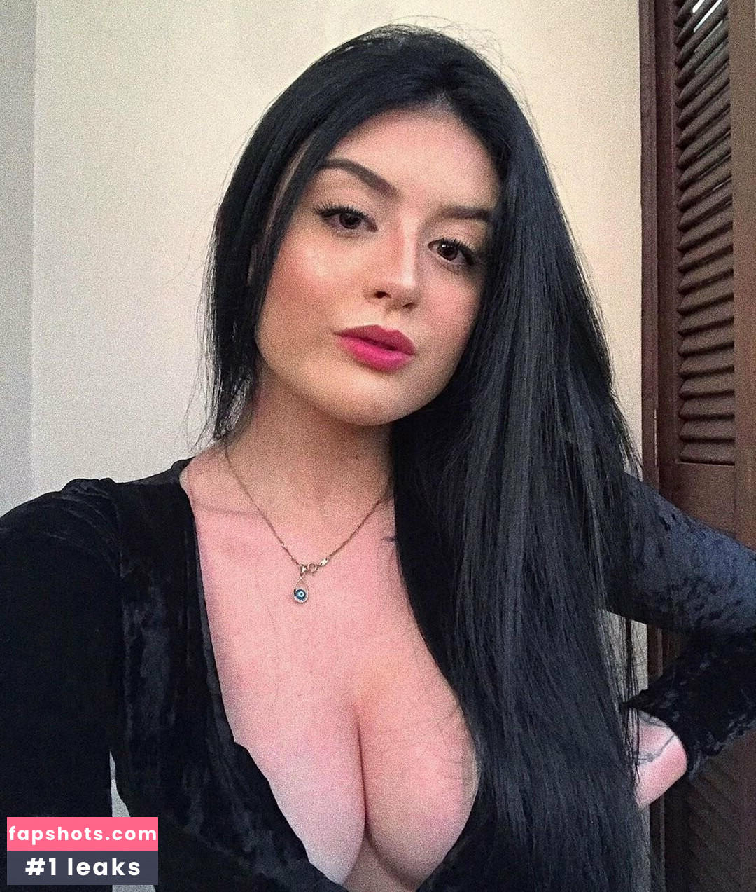 Odara Poletto gallery photo #10