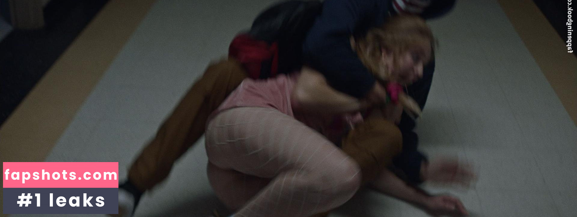 Odessa Young nude babe gallery