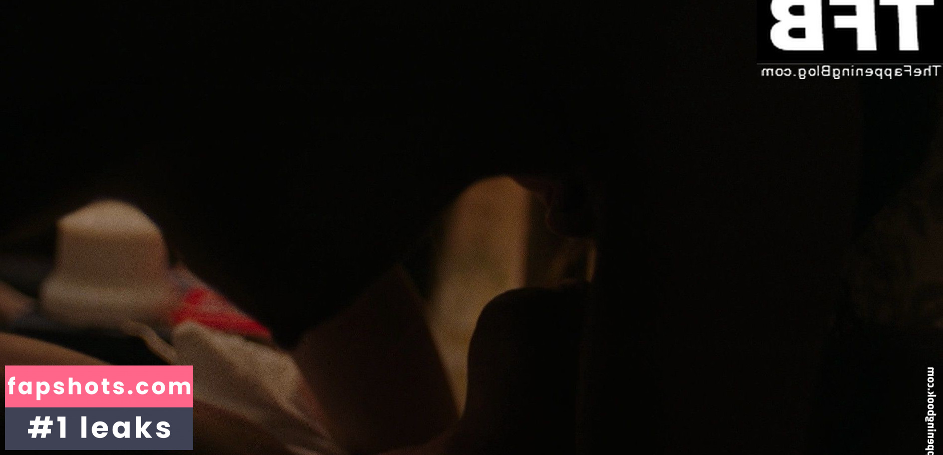 Odessa Young gallery photo #5