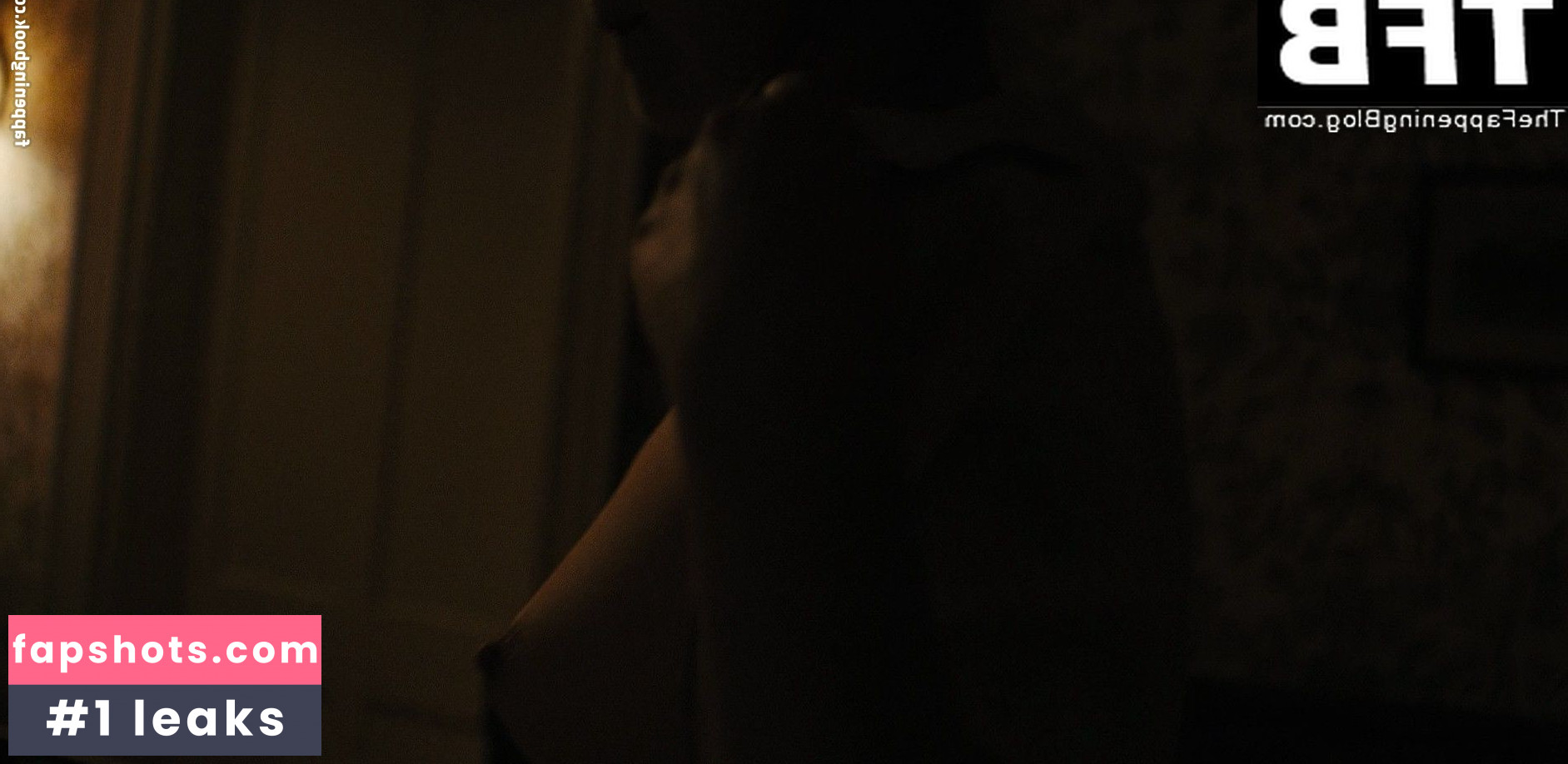 Odessa Young gallery photo #6