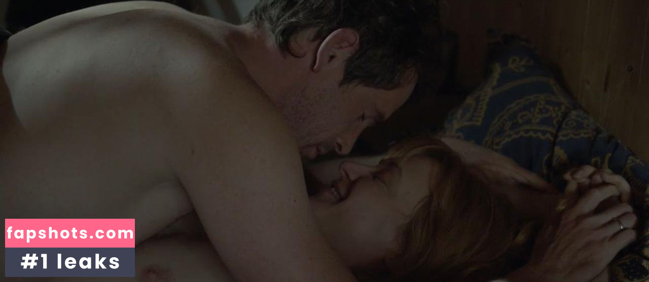 Odile Vuillemin gallery photo #8