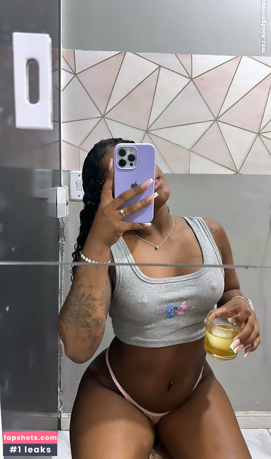 OFC Karenn gallery photo #6