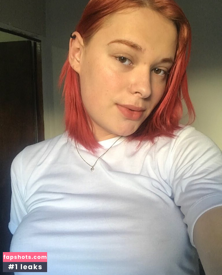 Ofelelia Scheider gallery photo #5