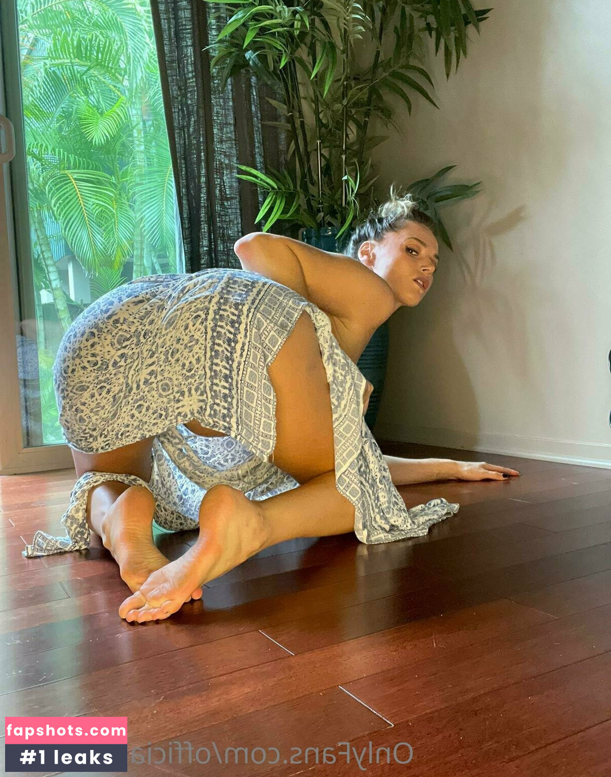 officialtoriblack gallery photo #220