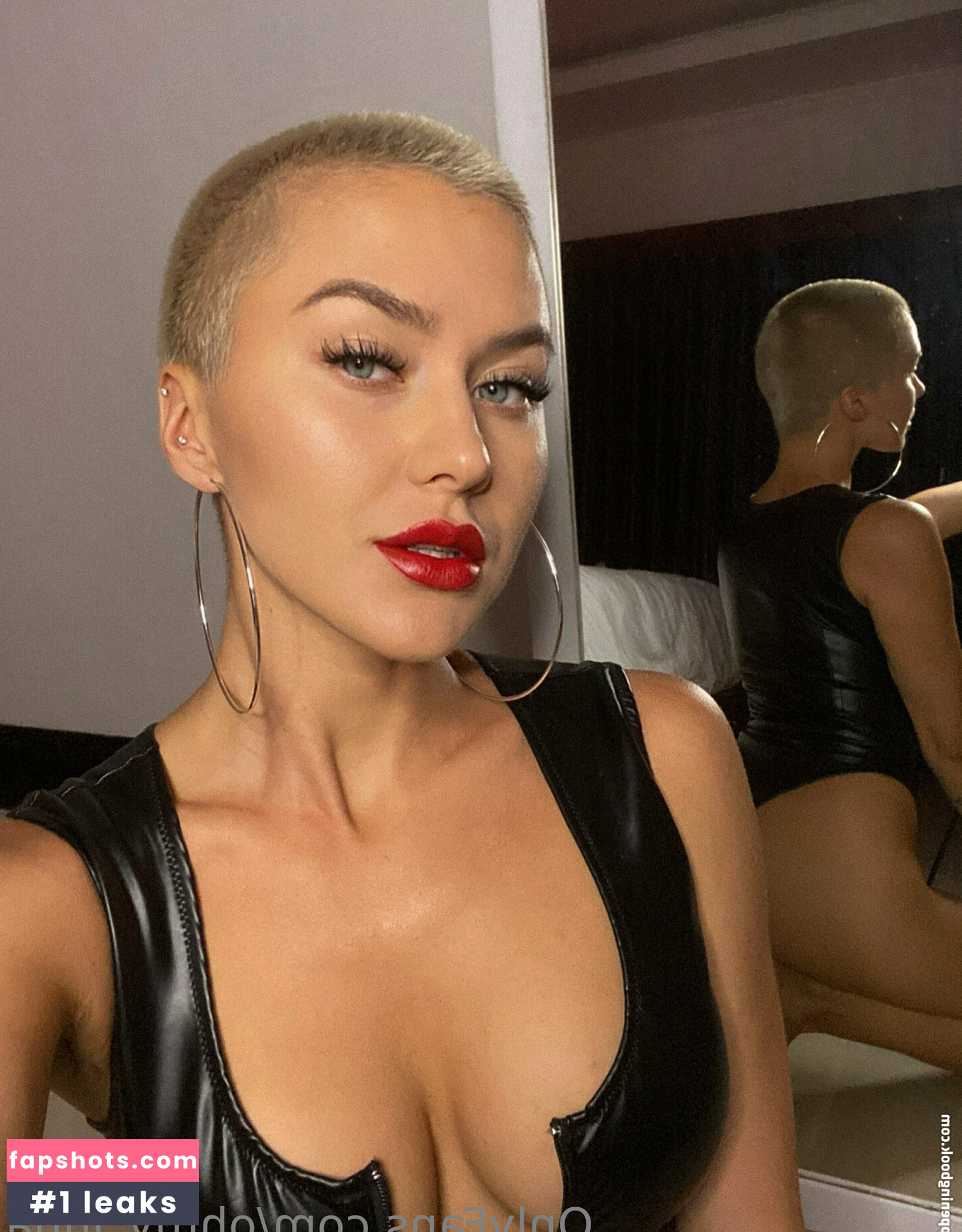 ohmy_luna gallery photo #22