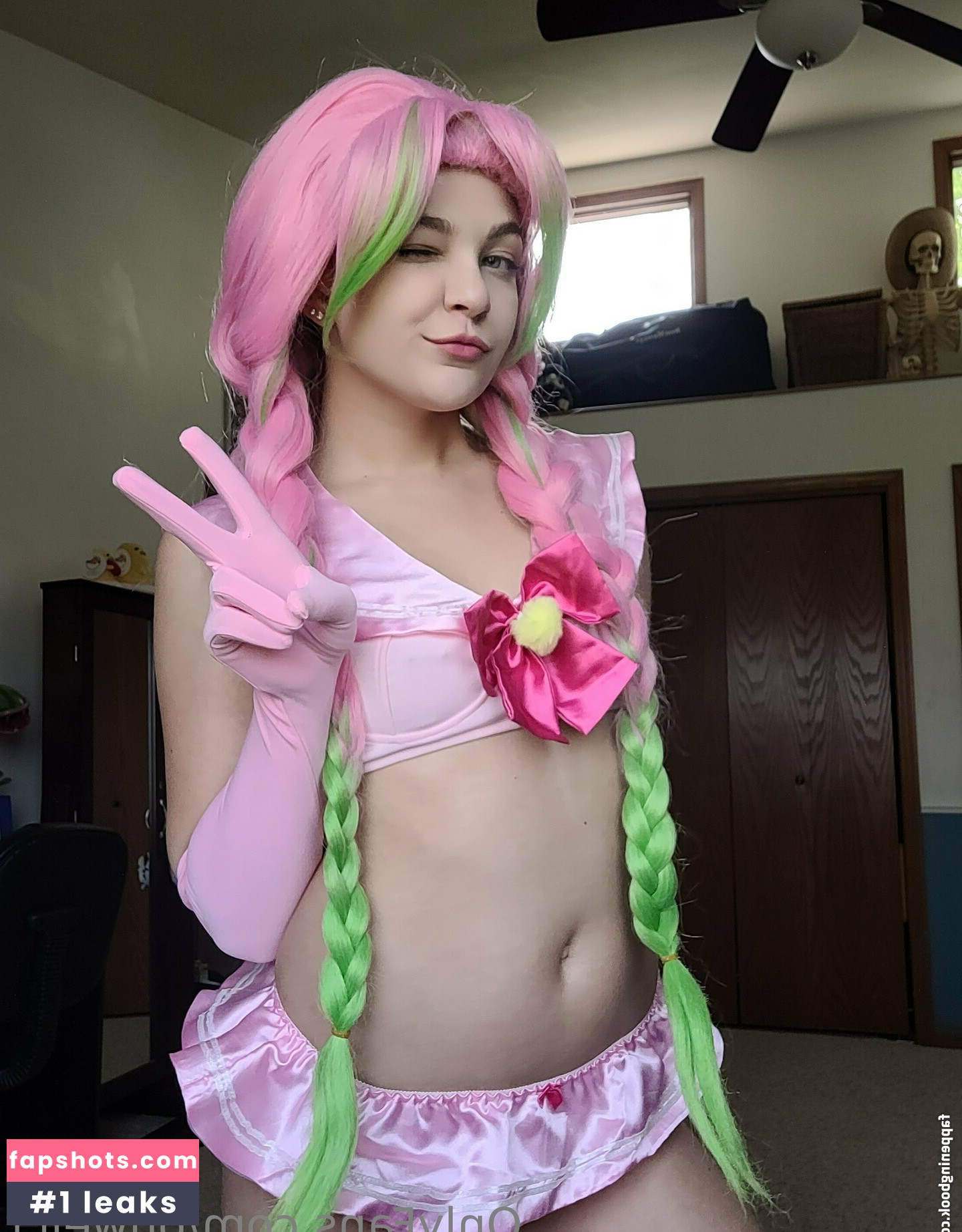 ohwell.t Nude Leaks OnlyFans Photos #14 - LeakJerk