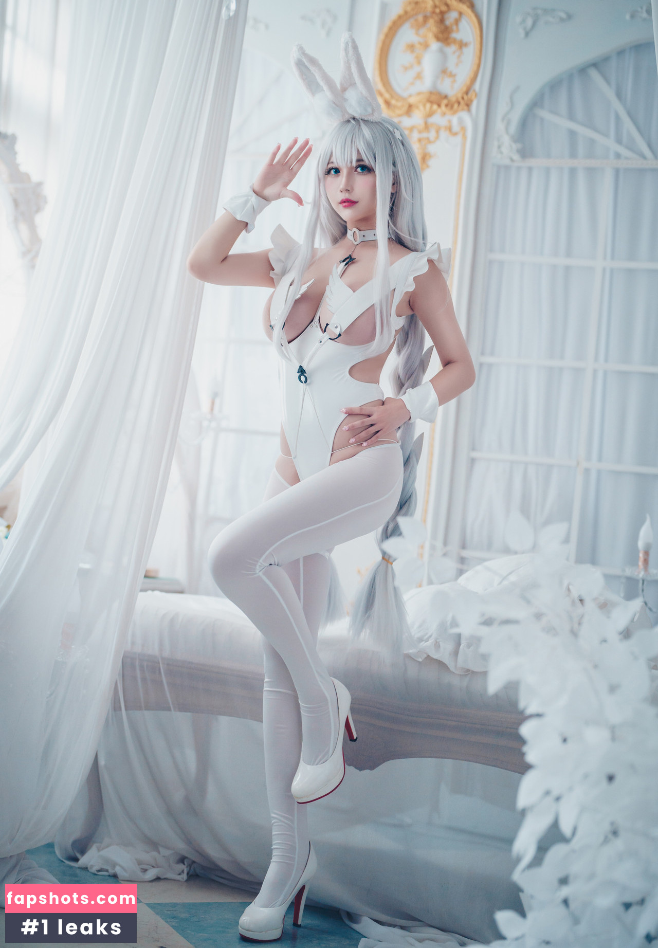 Okita Rinka gallery photo #418