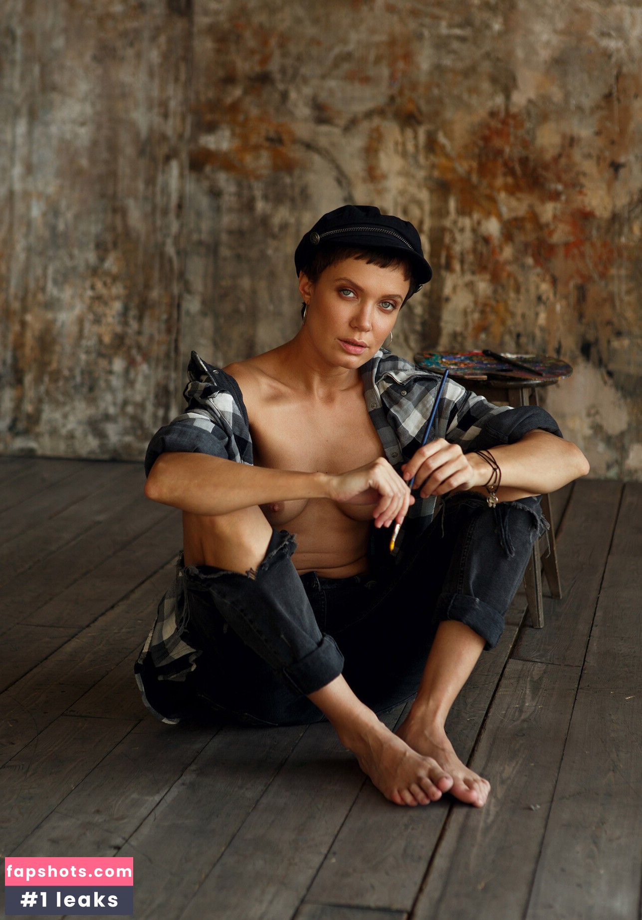 Oksana Chucha Nude Leaks OnlyFans Photos #4 - LeakJerk