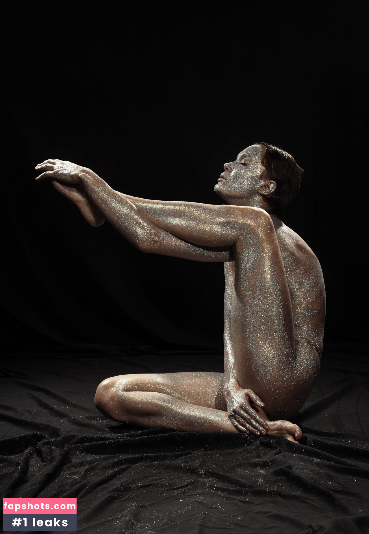 Oksana Chucha Nude Leaks OnlyFans Photos #43 - LeakJerk