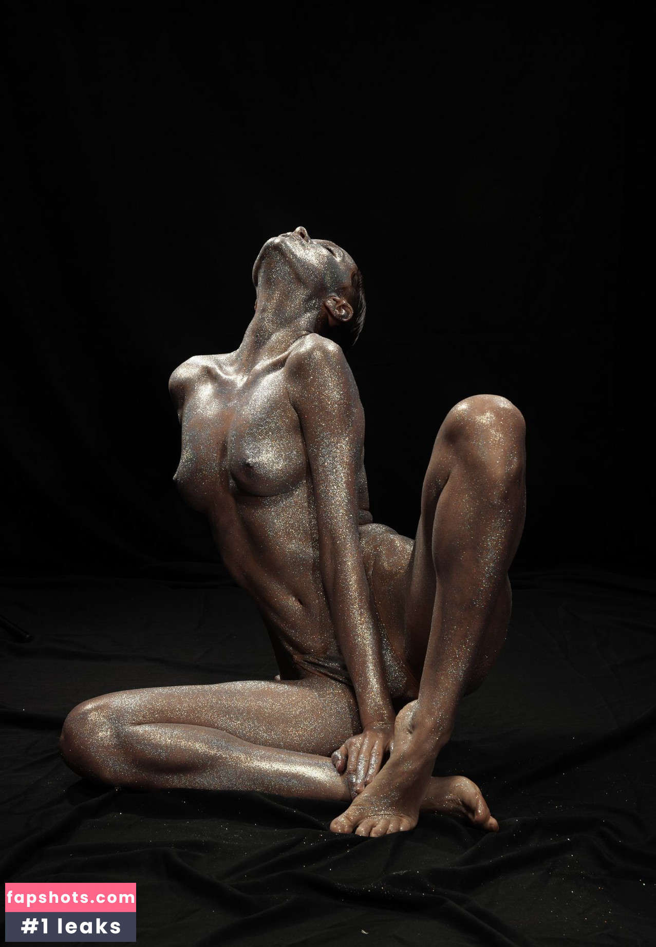 Oksana Chucha Nude Leaks OnlyFans Photos #47 - LeakJerk