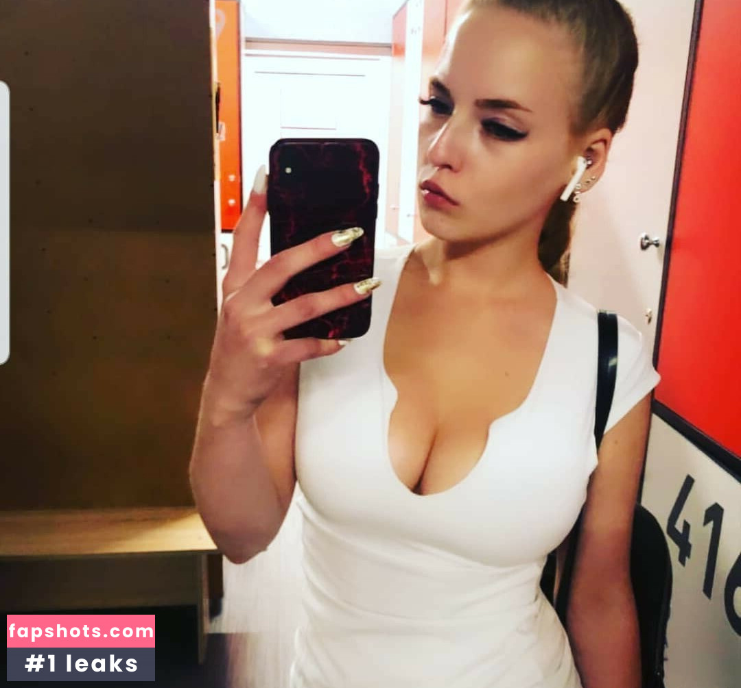 Oksana Neveselaya Nude Leaks OnlyFans Photos #41 - LeakJerk