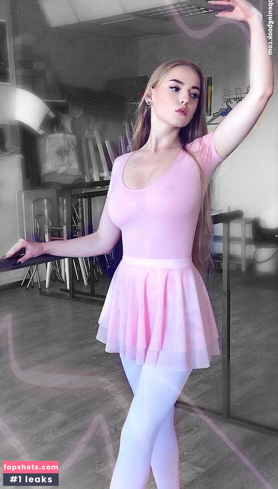 Oksana Neveselaya Nude Leaks OnlyFans Photos #42 - LeakJerk