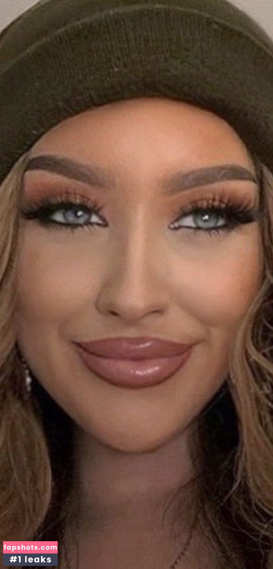 Okxhloe gallery photo #6