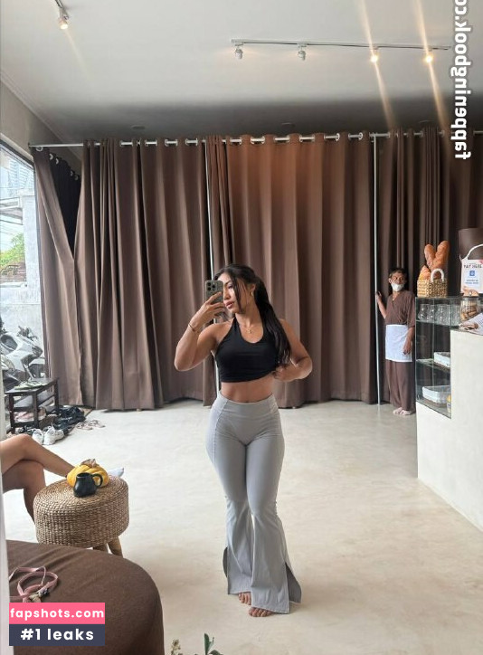 Okyyoliviaa gallery photo #4