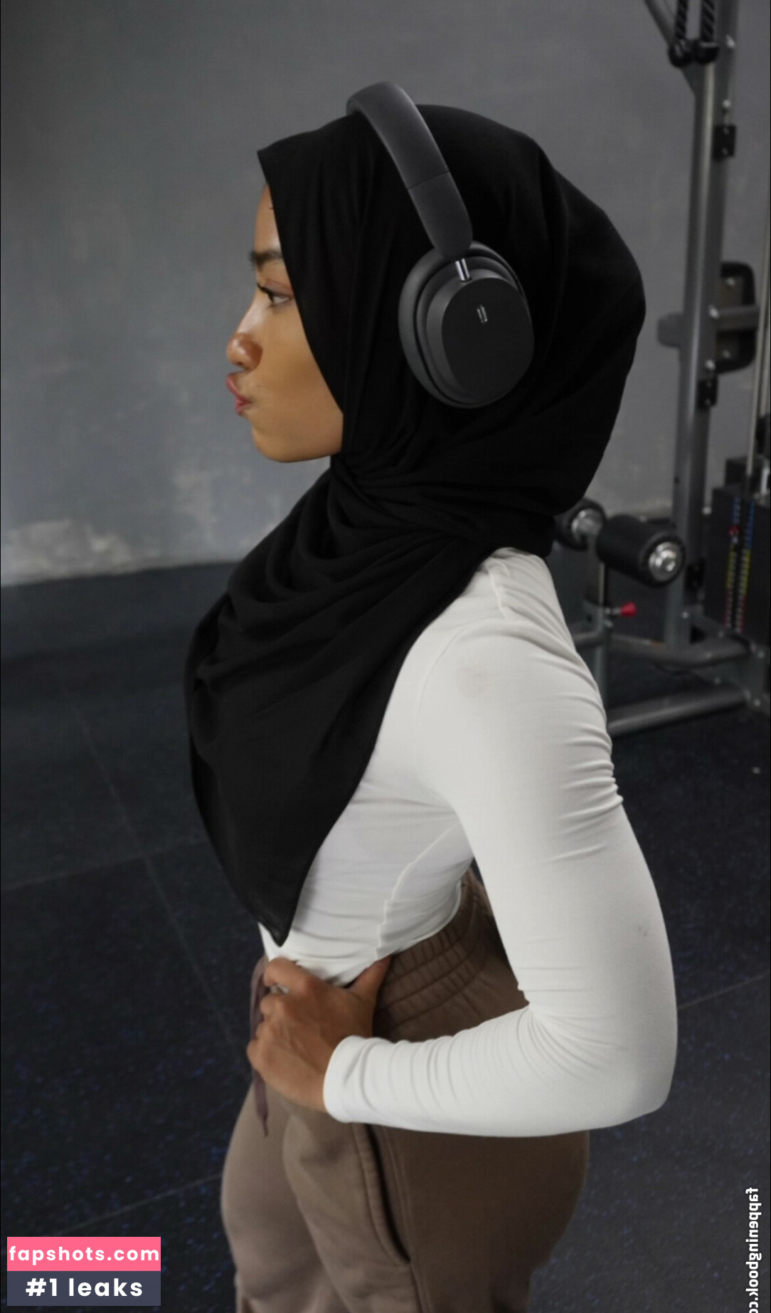 Okyyoliviaa gallery photo #36