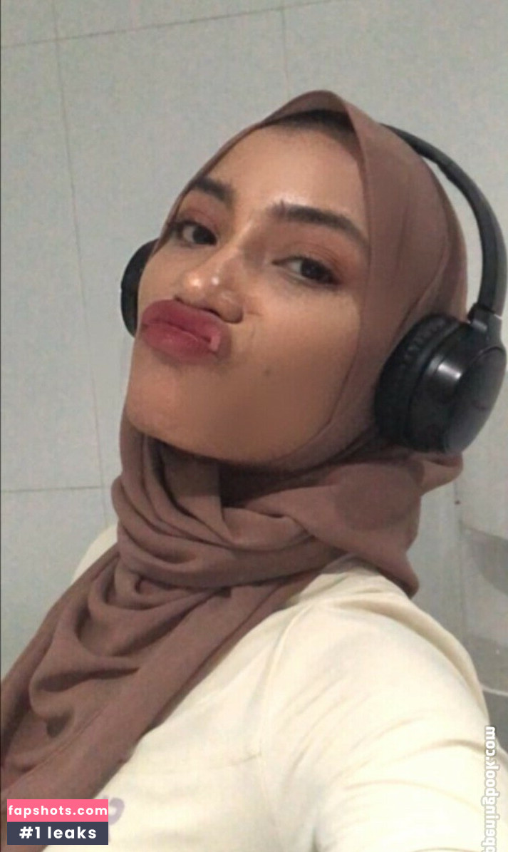 Okyyoliviaa gallery photo #41