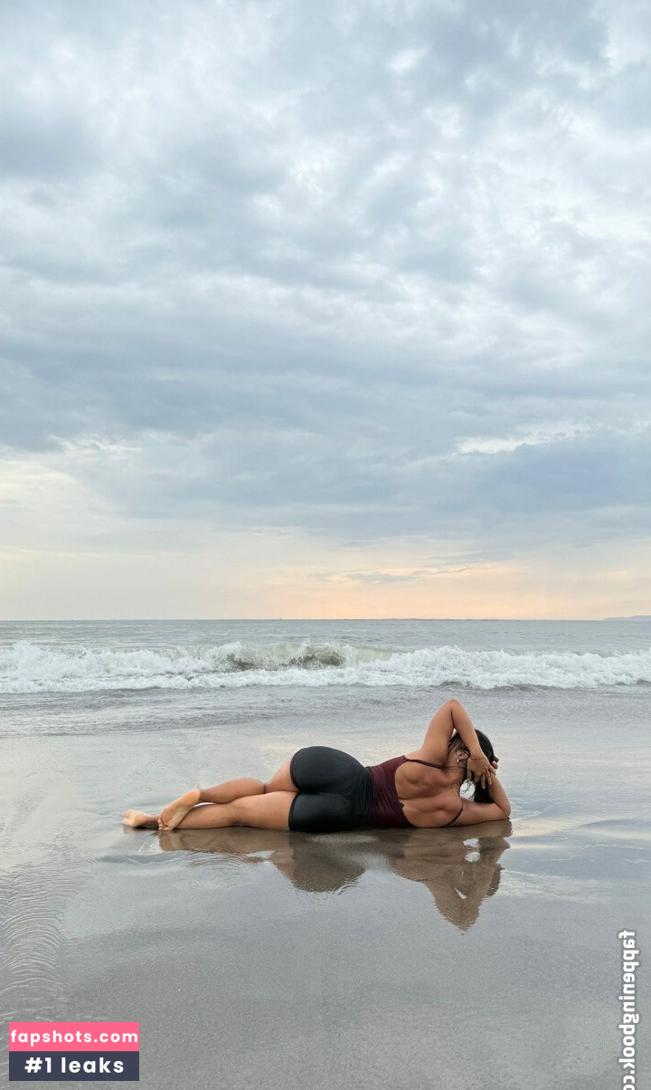 Okyyoliviaa gallery photo #6