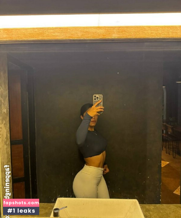 Okyyoliviaa gallery photo #7