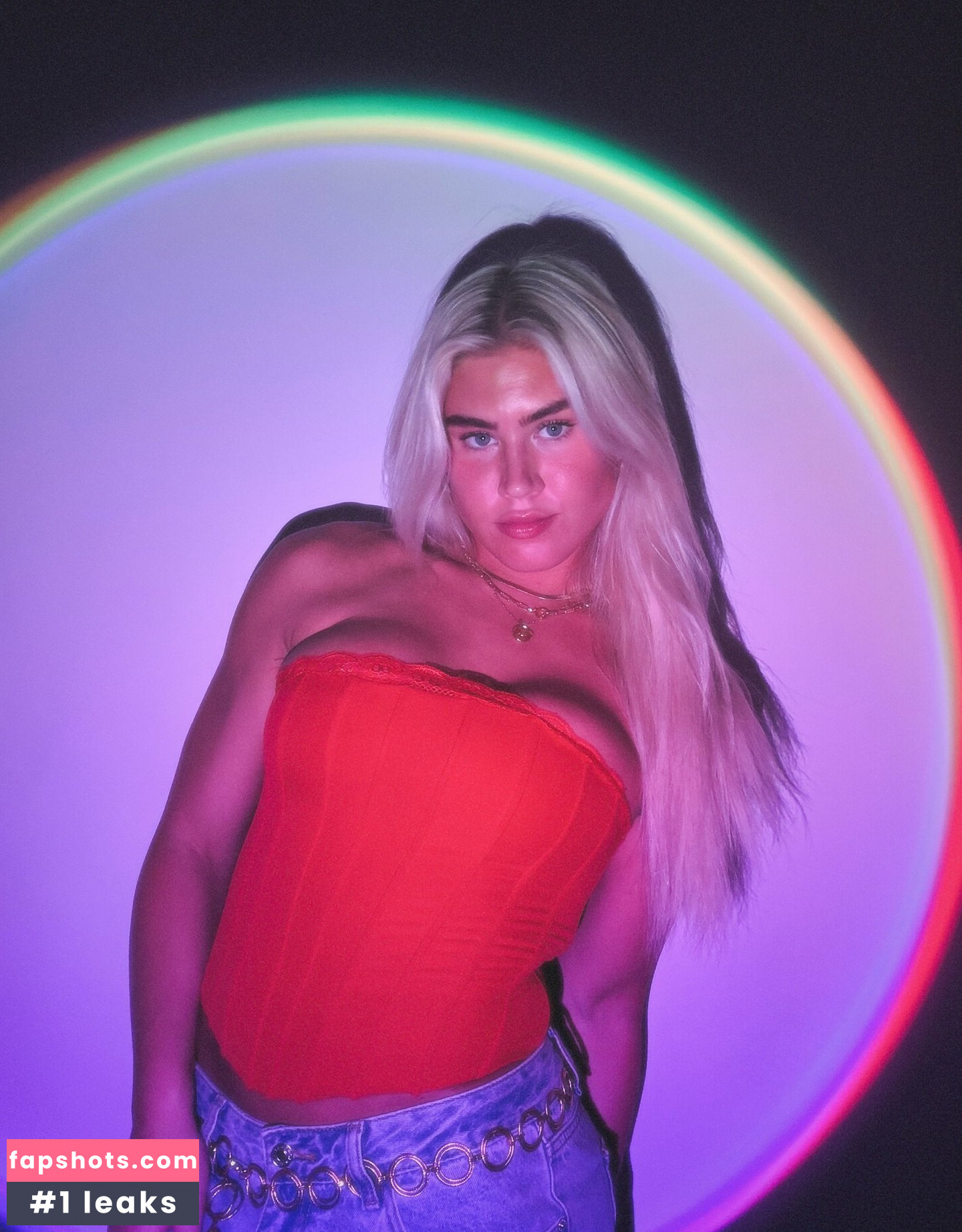 Olena Sadovska gallery photo #26