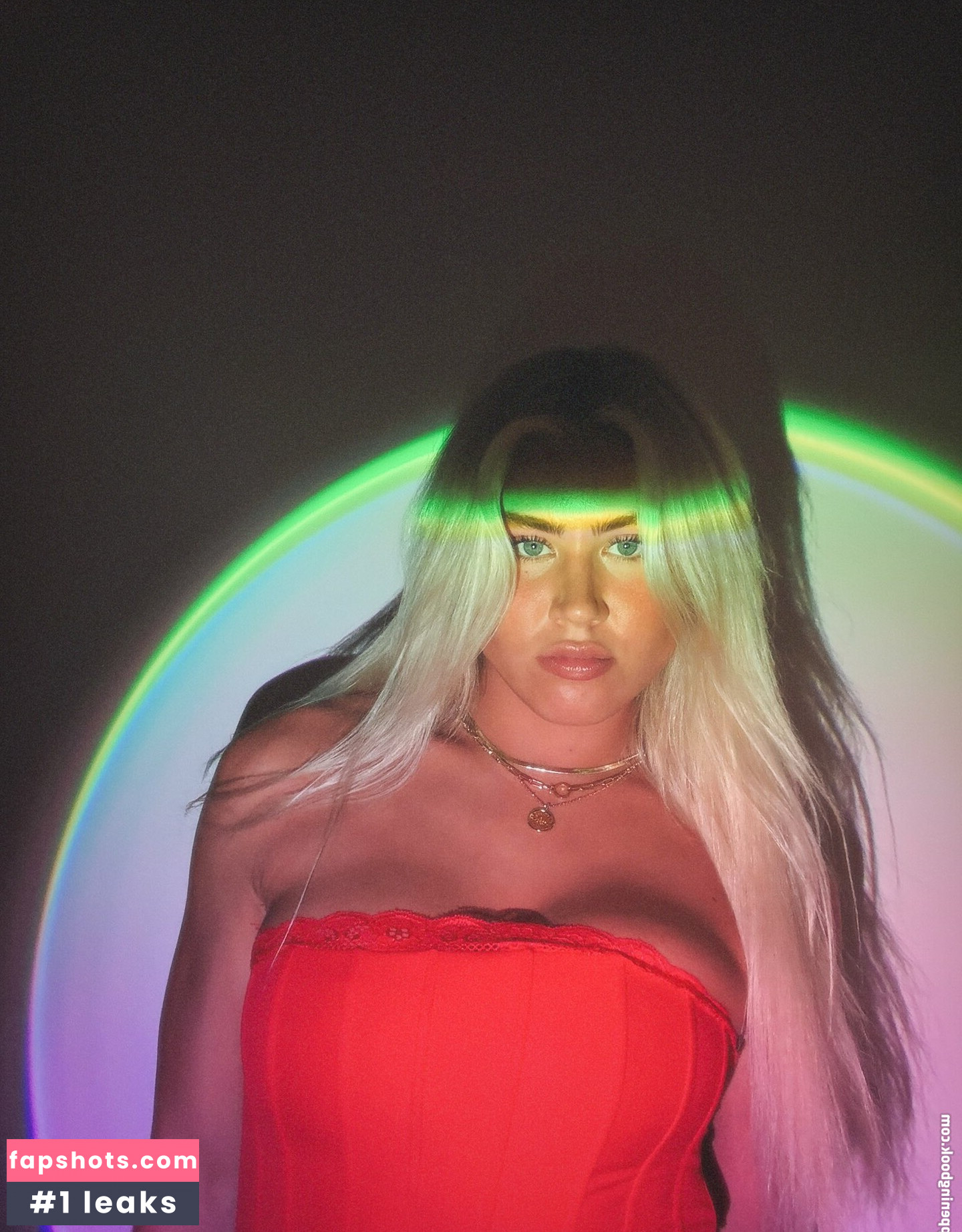 Olena Sadovska gallery photo #27