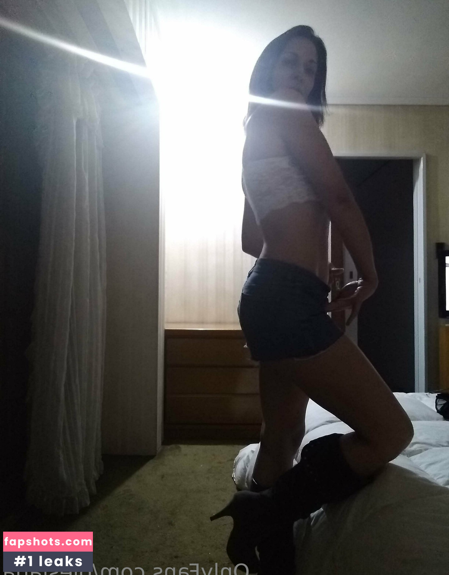 olesiana gallery photo #3