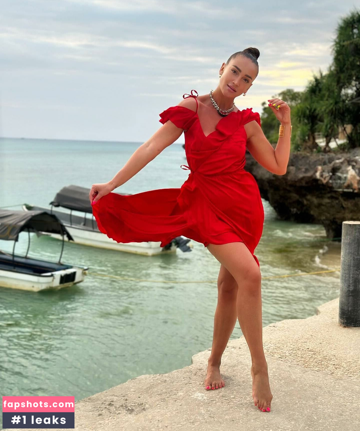 Olga Buzova gallery photo #2