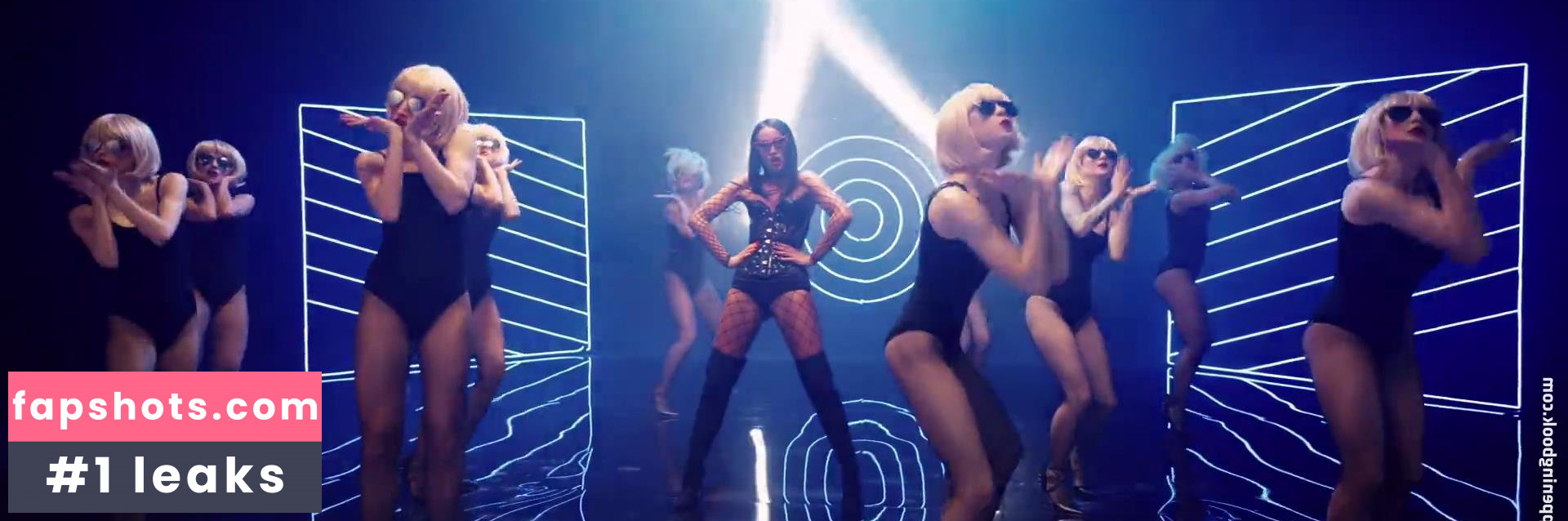 Olga Buzova gallery photo #36