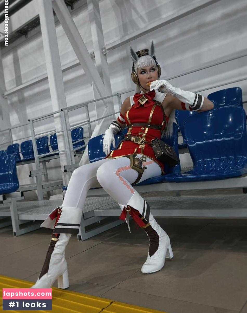 Olga Haku gallery photo #8