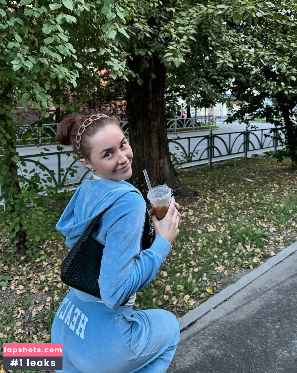 Olga Katysheva gallery photo #4