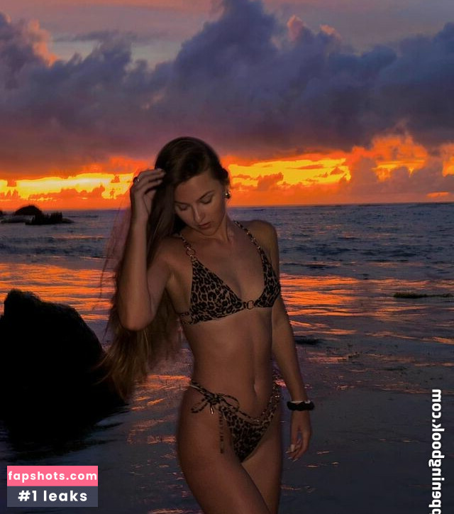 Olga Salyuk gallery photo #6