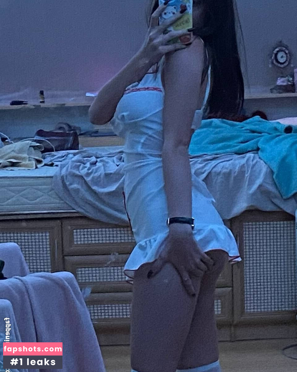 olhiia Nude Leaks OnlyFans Photos #17 - Fapshots