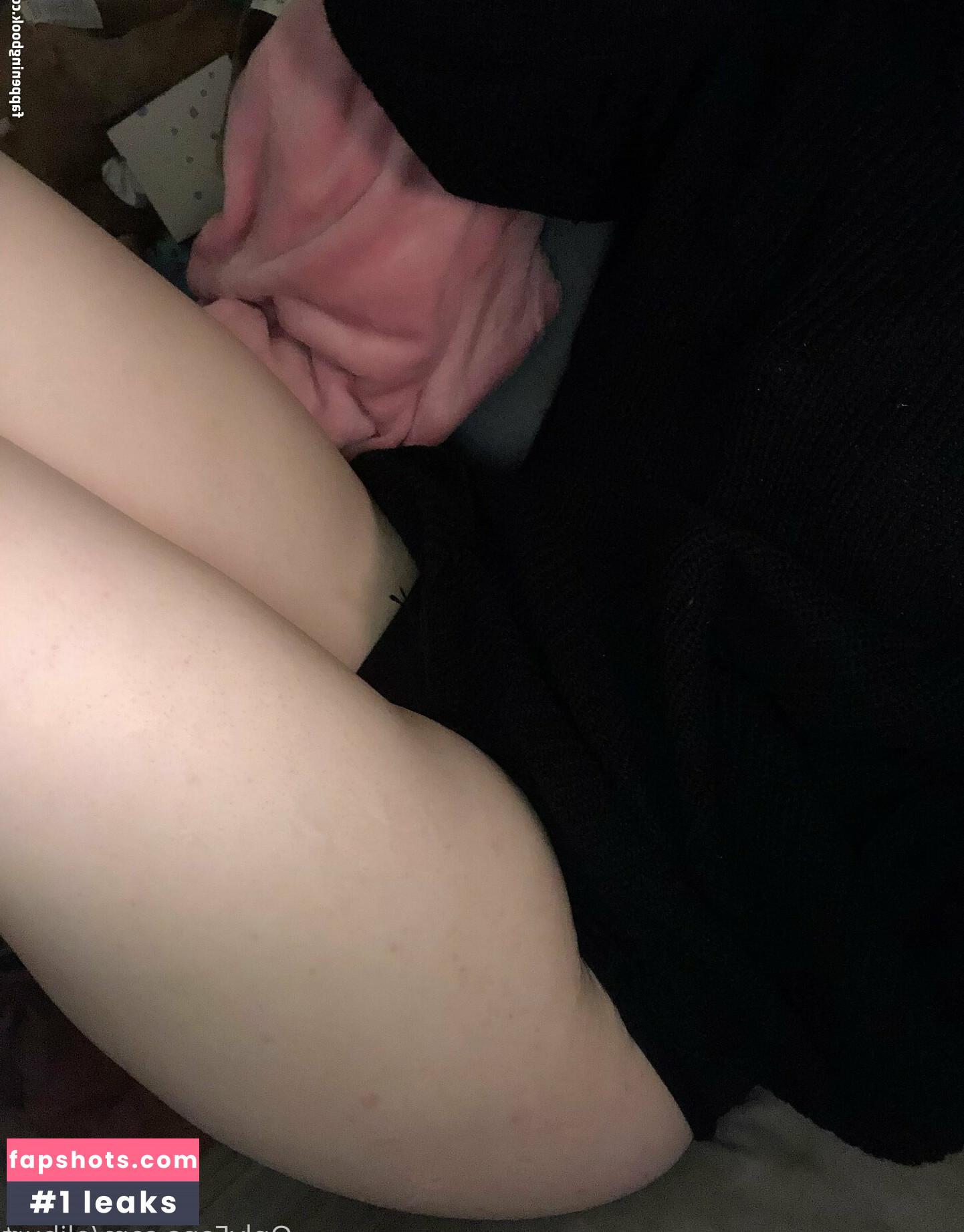 olihurt gallery photo #2