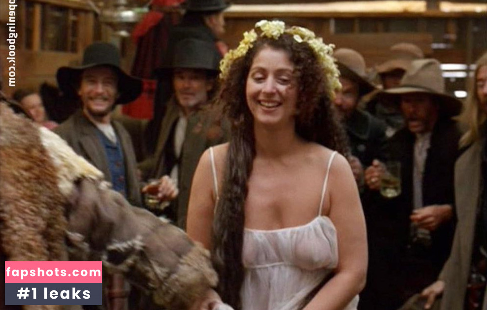 Olinda Turturro gallery photo #4