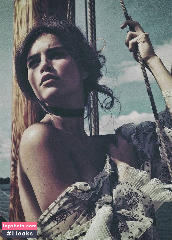 Olivia Aarnio gallery photo #15