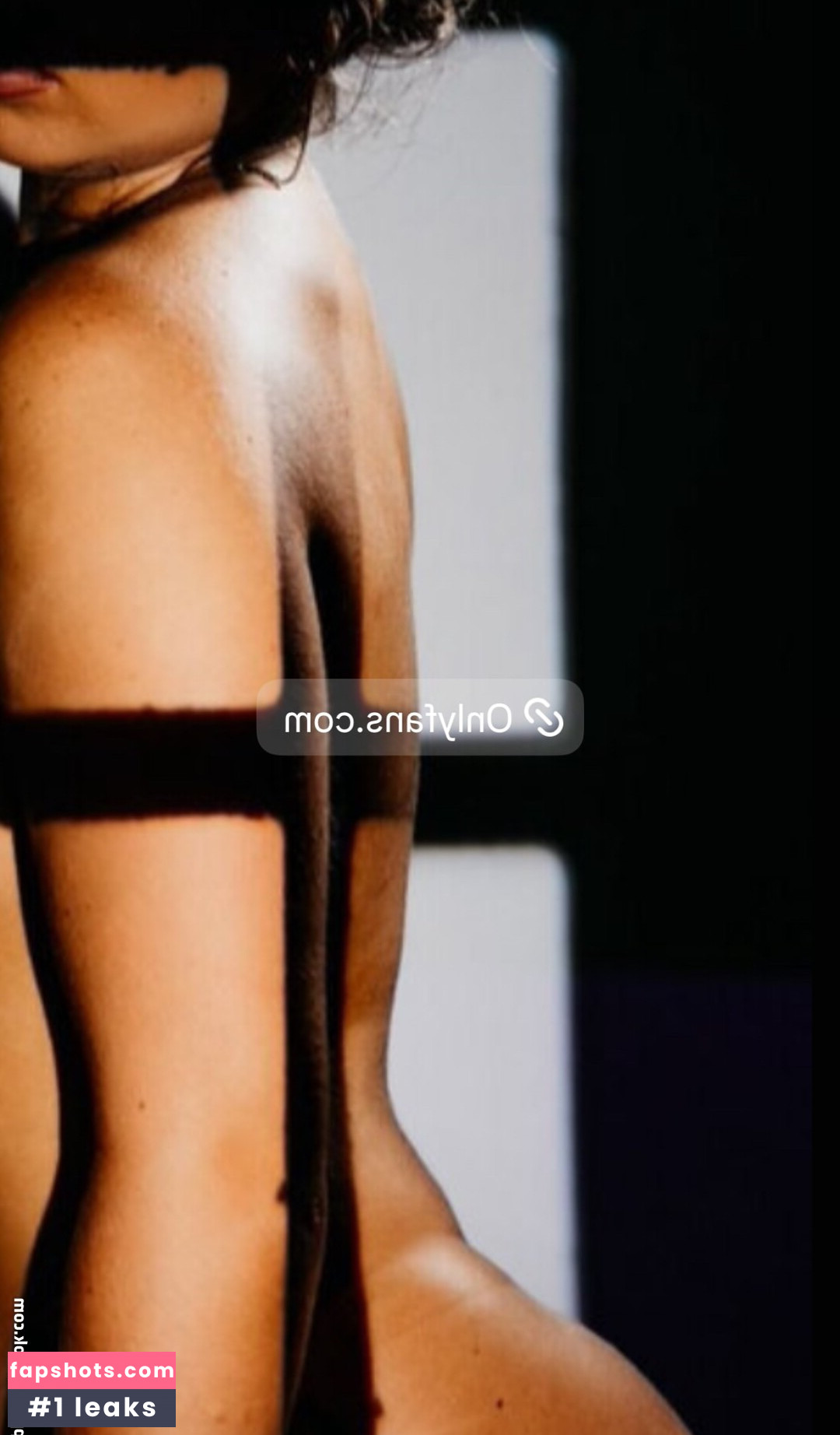 Olivia Alex gallery photo #3