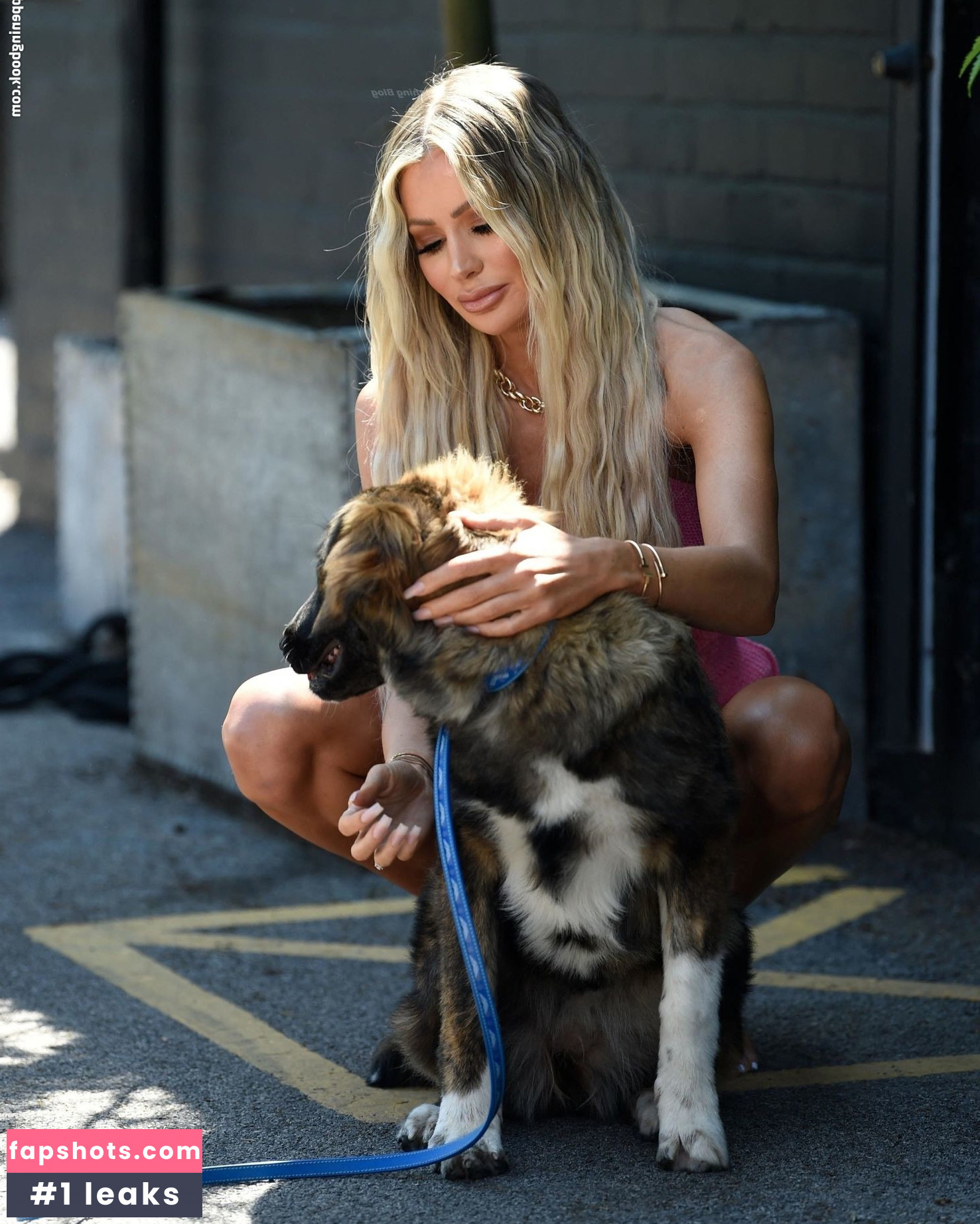 Olivia Attwood gallery photo #107