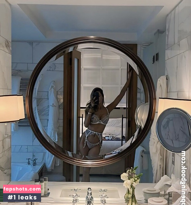 Olivia Attwood gallery photo #53