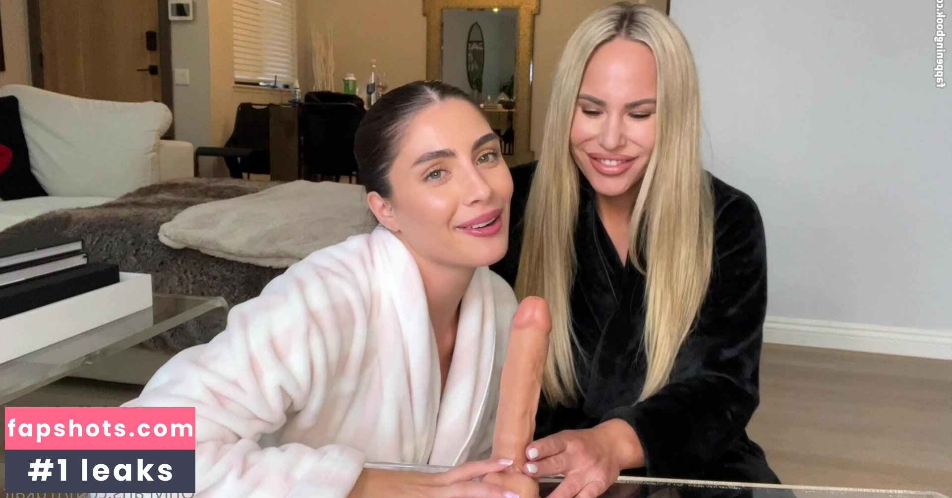 Olivia Austin gallery photo #63