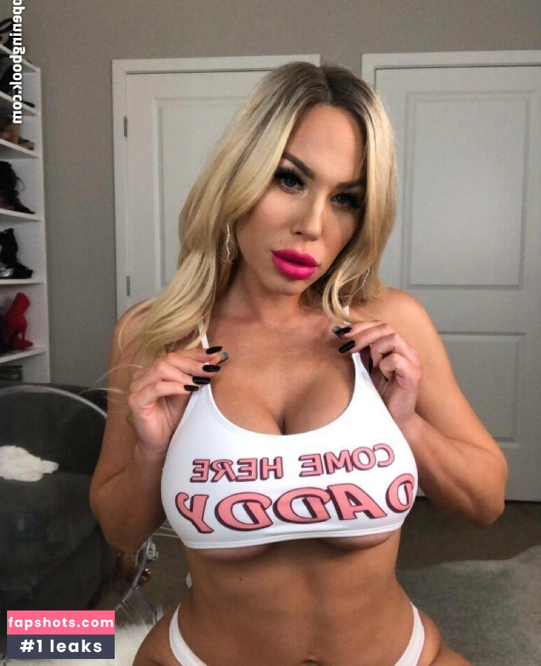 Olivia Austin gallery photo #65