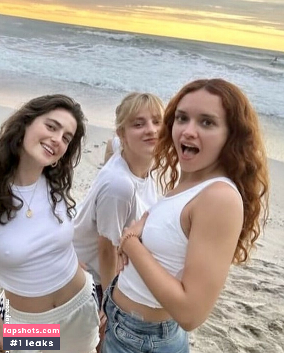 Olivia Cooke gallery photo #140