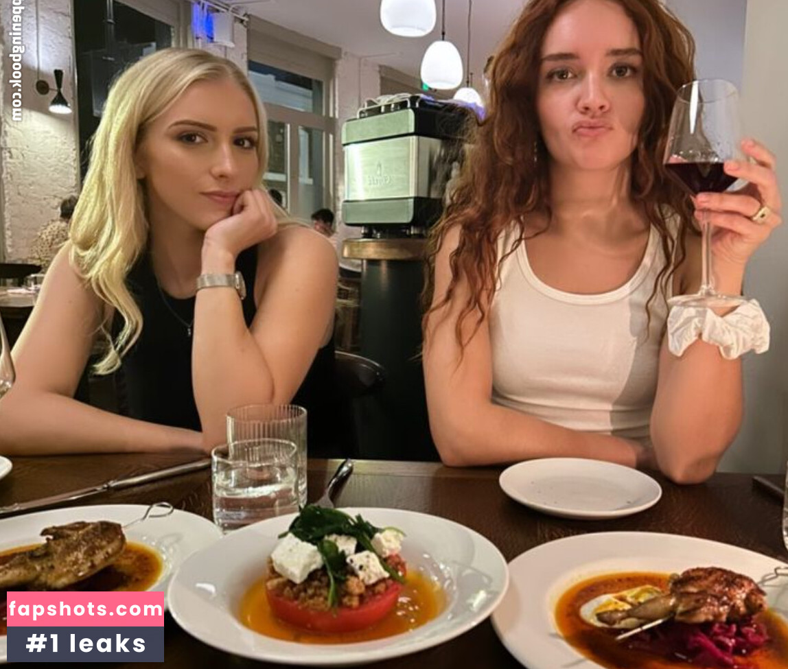 Olivia Cooke gallery photo #148