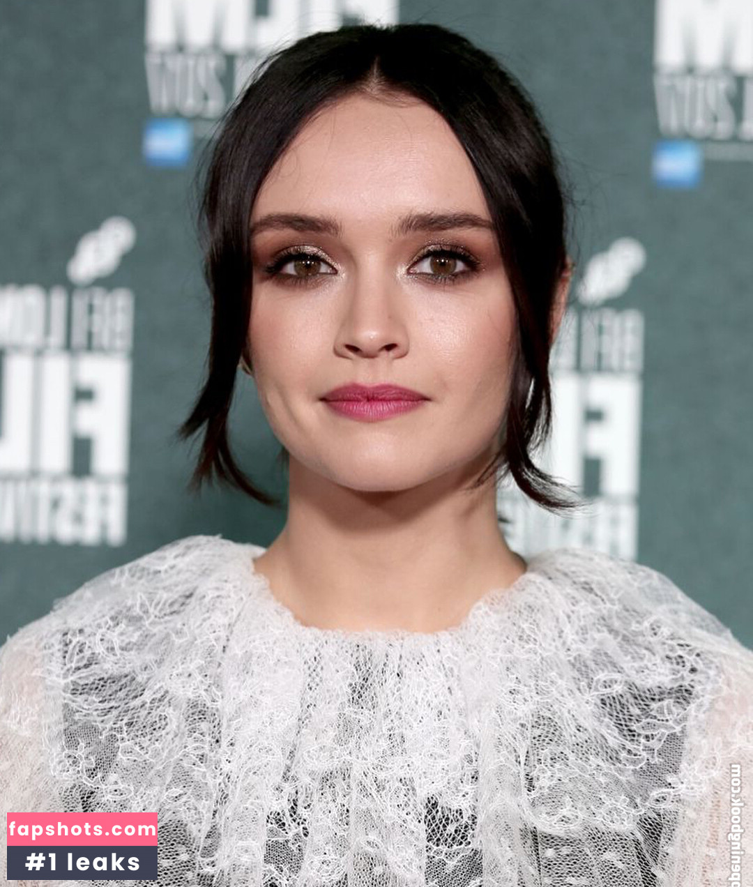 Olivia Cooke gallery photo #154
