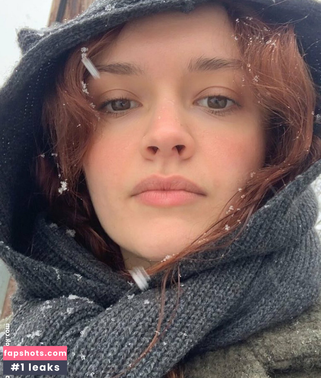 Olivia Cooke gallery photo #159