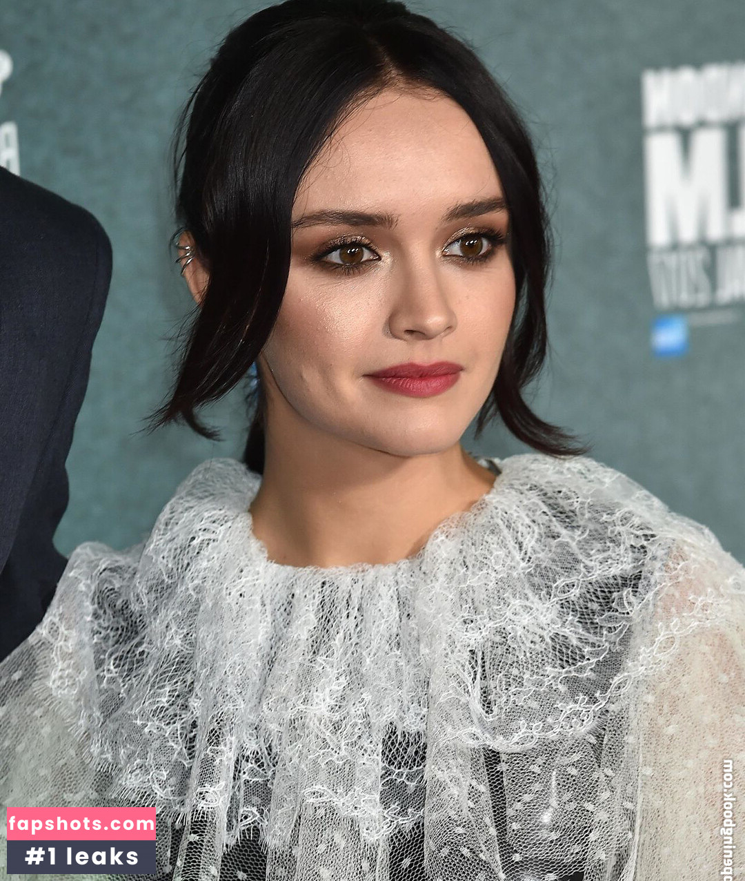 Olivia Cooke gallery photo #165