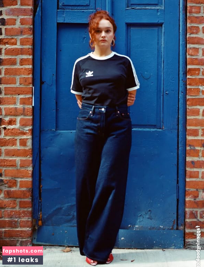 Olivia Cooke gallery photo #28